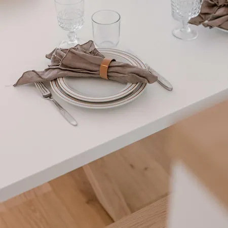 Huswell - Beachside For Four At Apartment