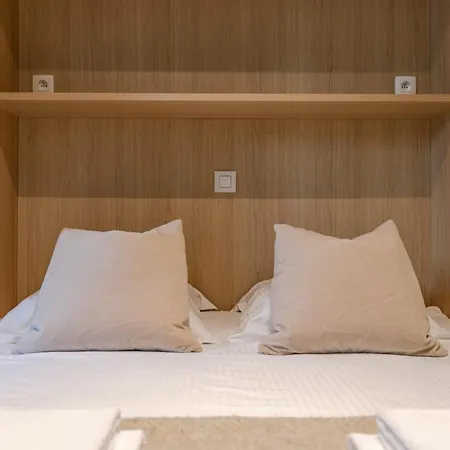 Huswell - Beachside For Four At Apartment Knokke-Heist